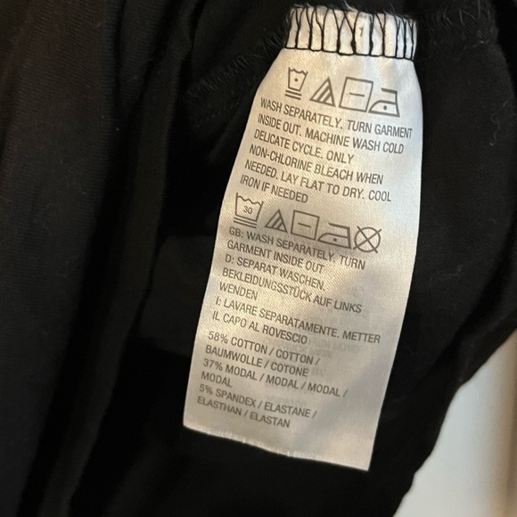 Nwot TripleLuxe Knit Grommet Side Tie Top Black Belle by Kim Gravel Medium M - Picture 6 of 8